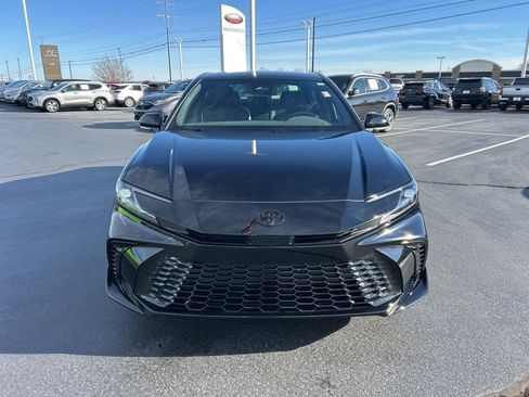 Used 2026 Toyota Camry XLE w/ Convenience Package image 23