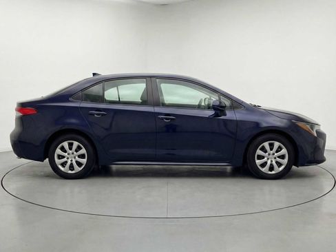 Used 2024 Toyota Corolla LE image 5