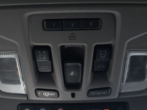 Used 2020 Chevrolet Silverado 3500 LTZ w/ Technology Package AWD/4WD image 33