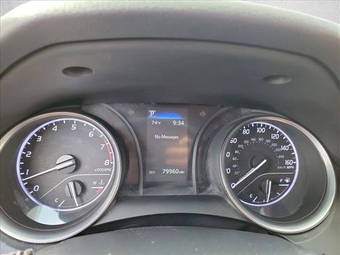 Used 2023 Toyota Camry SE FWD image 19