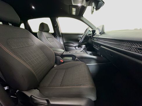 Used 2023 Honda HR-V Sport image 29