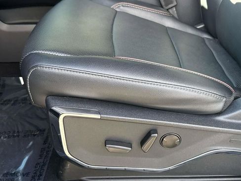 Used 2023 Ford F150 Lariat image 10