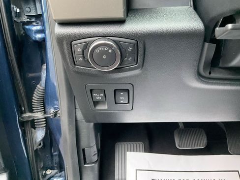 Used 2018 Ford F150 Lariat w/ Max Trailer Tow Package AWD/4WD image 27