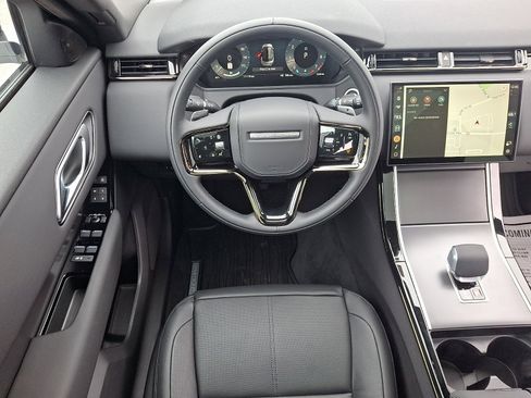 New 2026 Land Rover Range Rover Velar S AWD/4WD image 9