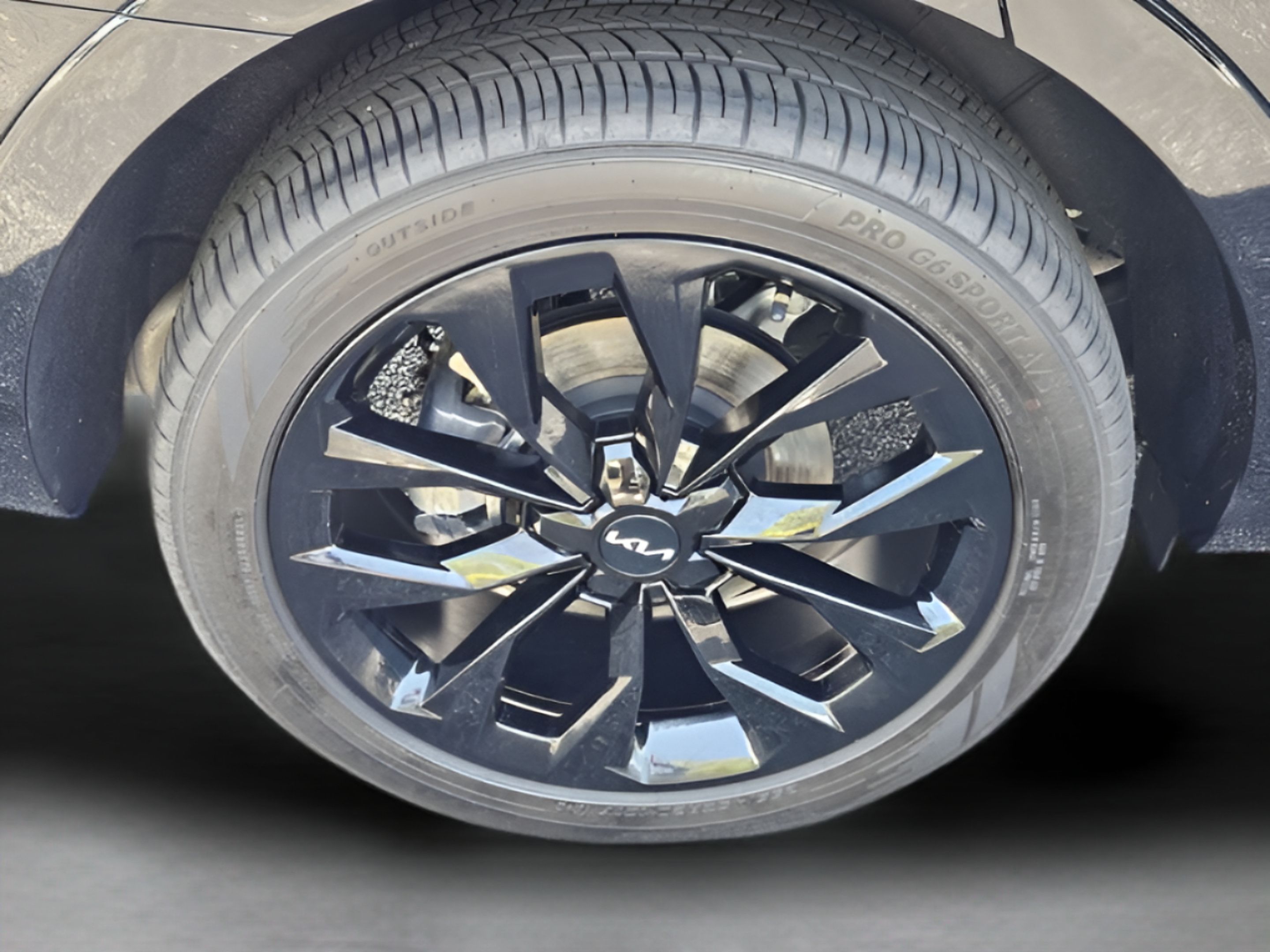 Used 2023 Kia Sorento SX FWD image 31