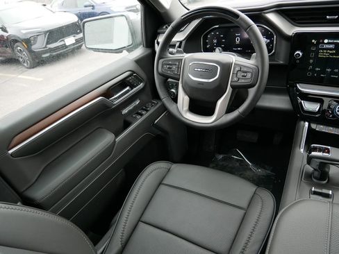 New 2026 GMC Sierra 1500 Denali image 9