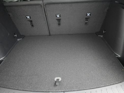 New 2025 Chevrolet TrailBlazer LT w/ Convenience Package FWD image 12