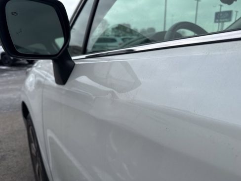 Used 2018 Subaru Forester 2.5i Limited image 15