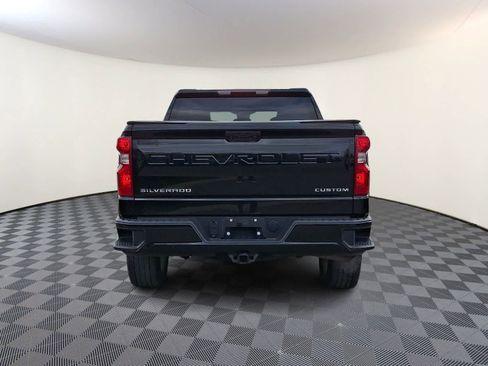 Used 2023 Chevrolet Silverado 1500 Custom AWD/4WD image 6