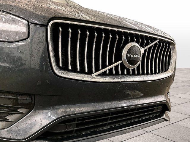 Used 2022 Volvo XC90 T6 Momentum w/ Climate Package AWD/4WD image 30