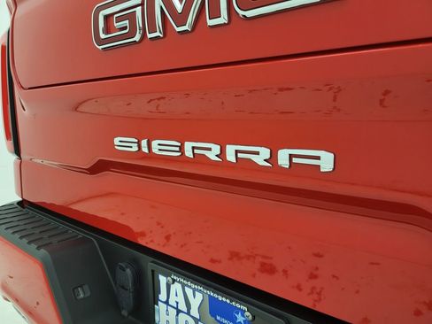 Used 2021 GMC Sierra 1500 AT4 image 24