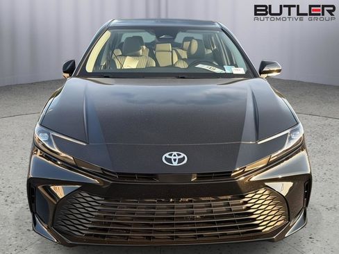 New 2026 Toyota Camry LE FWD image 9