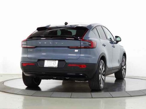 Certified 2023 Volvo C40 Recharge Core image 12