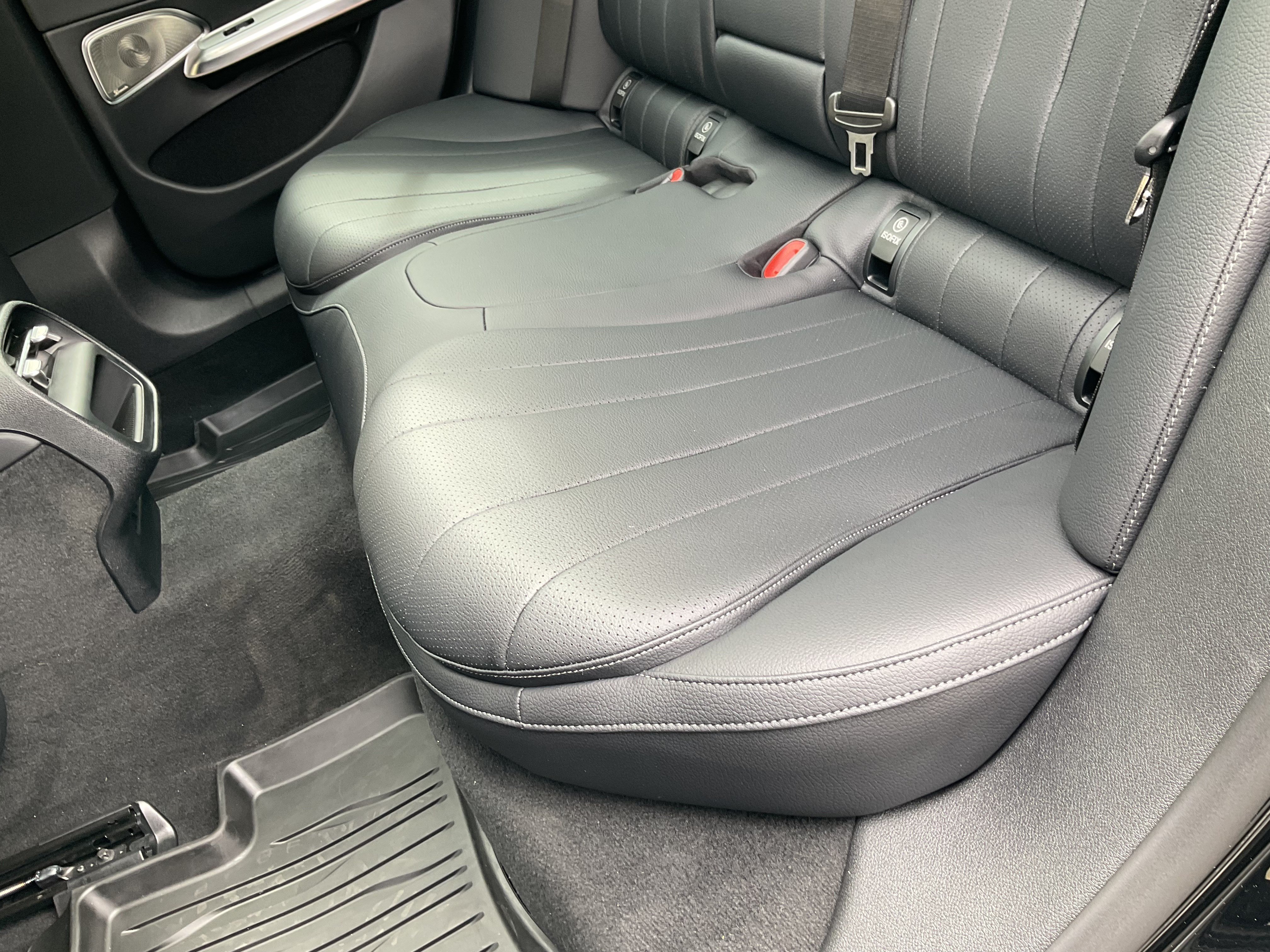 Used 2024 Mercedes-Benz E 350 4MATIC Sedan image 44