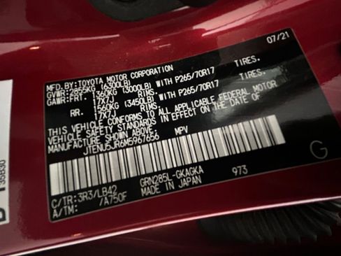 Used 2021 Toyota 4Runner SR5 Premium AWD/4WD image 20