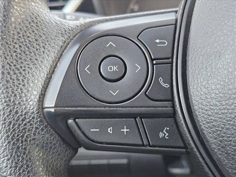 Used 2023 Toyota Corolla LE FWD image 11