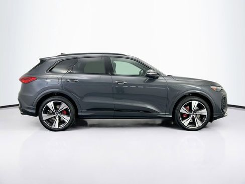 New 2025 Audi SQ5 Premium Plus image 4