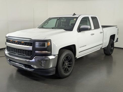 Used 2018 Chevrolet Silverado 1500 LTZ AWD/4WD image 4