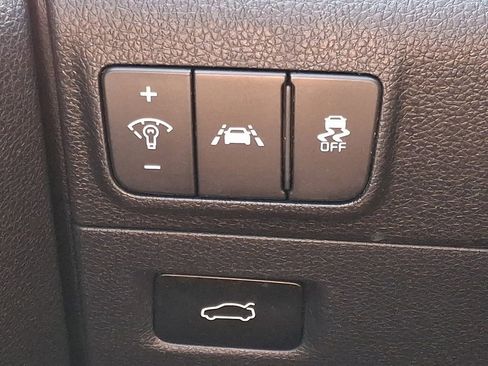 Used 2021 Kia K5 LXS image 24