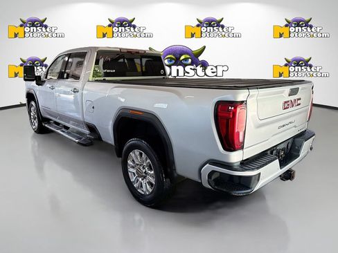 Used 2020 GMC Sierra 3500 Denali w/ Denali Ultimate Package AWD/4WD image 6