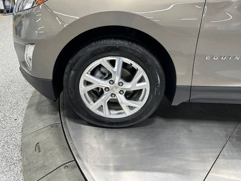 Used 2019 Chevrolet Equinox Premier FWD image 34