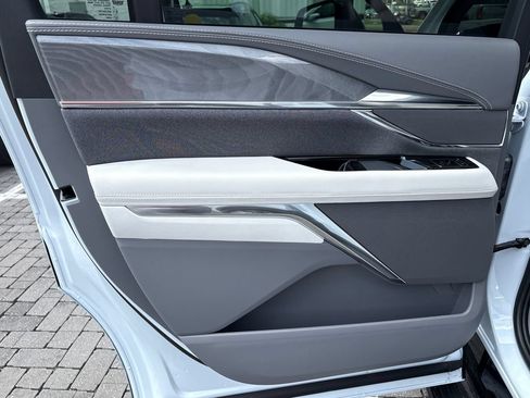 New 2026 Cadillac Escalade IQ AWD Sport 1 w/ LPO, Floor Liner Package image 45