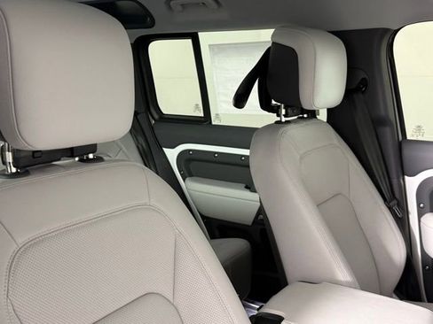 New 2025 Land Rover Defender 110 S image 35