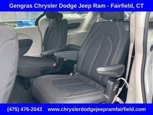 Certified 2024 Chrysler Voyager LX FWD image 36