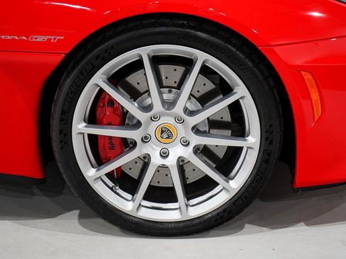 Used 2021 Lotus Evora image 28