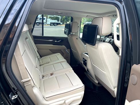 Used 2021 GMC Yukon Denali image 8