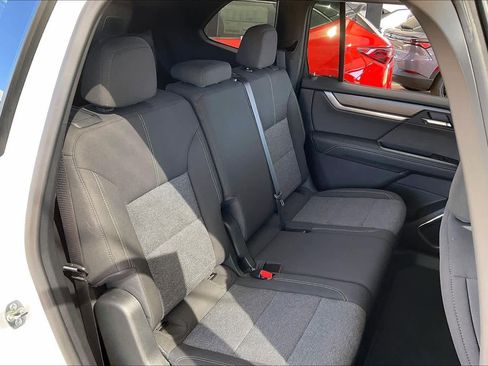 Certified 2025 GMC Acadia Elevation image 19