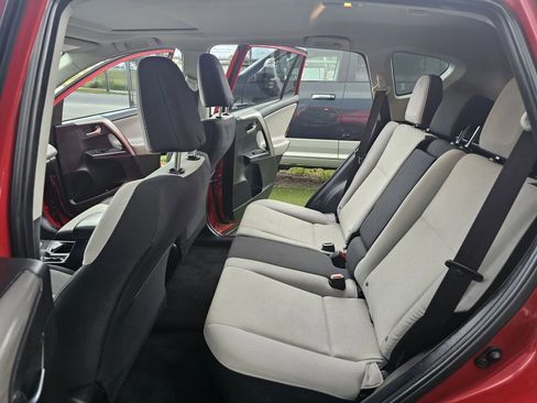 Used 2017 Toyota RAV4 XLE image 11