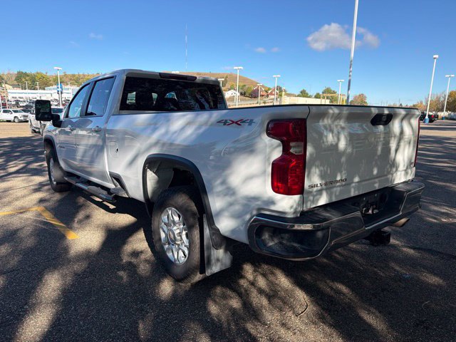 Used 2026 Chevrolet Silverado 3500 LT AWD/4WD image 6