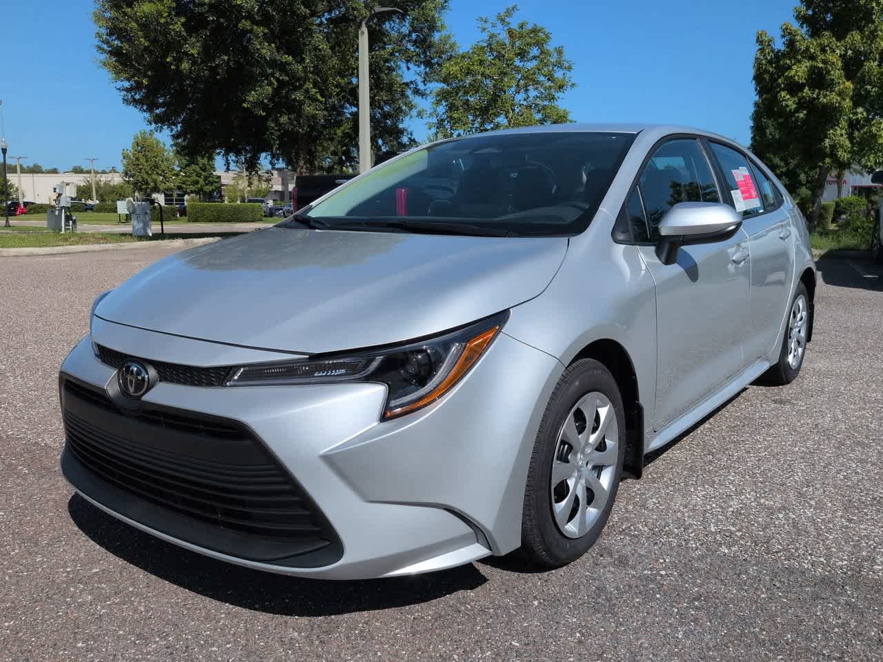 New 2027 Toyota Corolla LE FWD image 2
