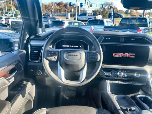 New 2026 GMC Sierra 2500 Denali w/ Denali Reserve Package image 39