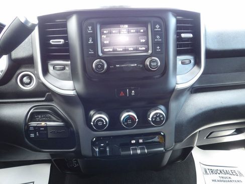 Used 2021 RAM 2500 Big Horn AWD/4WD image 24