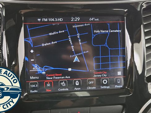 Used 2019 Jeep Cherokee Limited AWD/4WD image 15