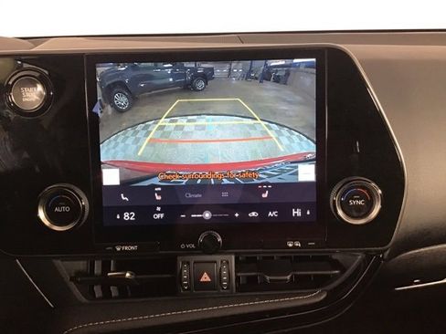 Used 2022 Lexus NX 250 AWD image 14