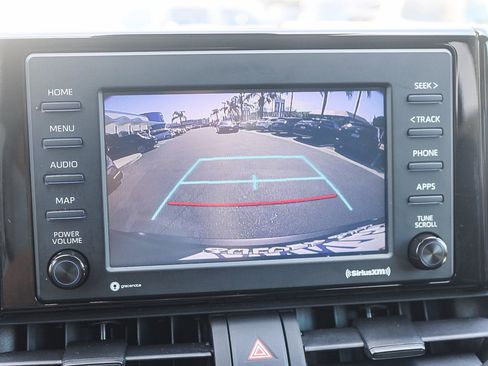 Used 2022 Toyota RAV4 XLE w/ Convenience Package image 25