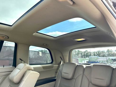 Used 2013 Mercedes-Benz GL 550 4MATIC image 23