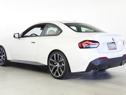 Certified 2023 BMW 230i Coupe w/ Convenience Package image 9