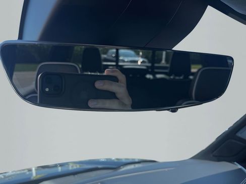 Used 2023 GMC Sierra 1500 AT4X image 26