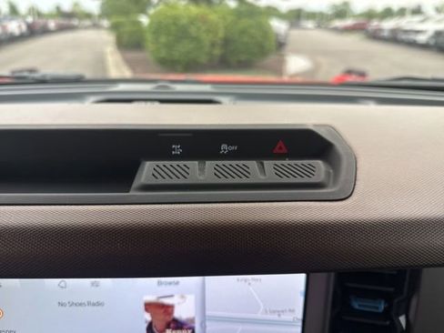 Used 2021 Ford Bronco Outer Banks AWD/4WD image 21