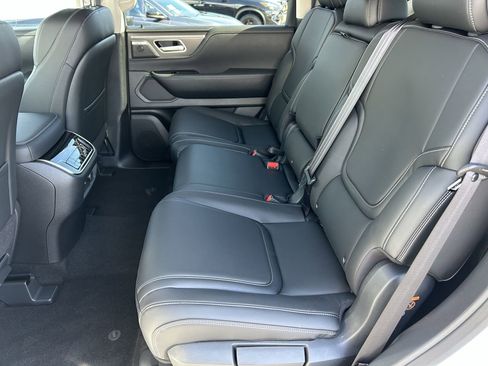 New 2026 INFINITI QX80 Pure image 15