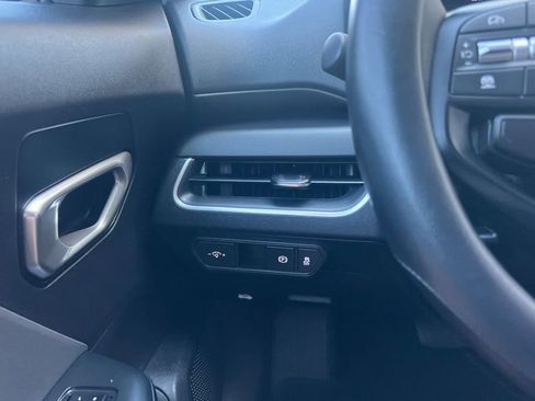 Used 2025 Kia K4 FWD image 30
