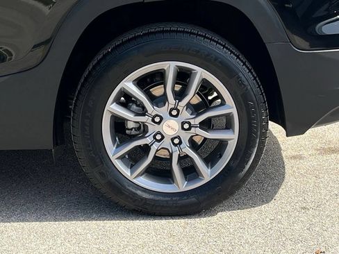 Used 2022 GMC Terrain SLT FWD image 28