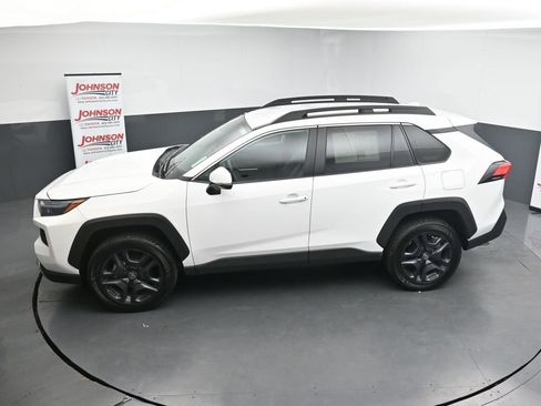 Used 2024 Toyota RAV4 Adventure AWD/4WD image 27