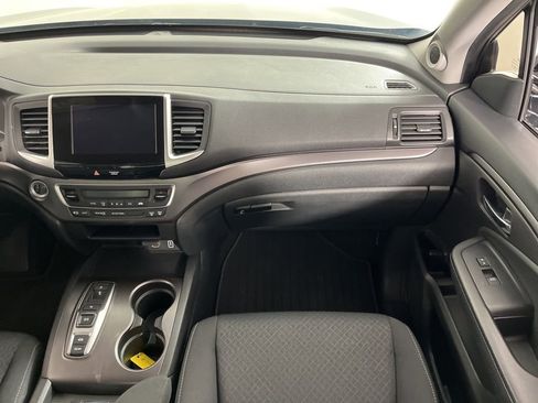 Used 2020 Honda Ridgeline Sport image 17