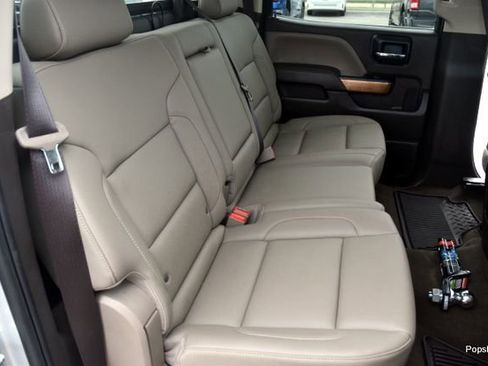 Used 2018 Chevrolet Silverado 1500 LTZ w/ Texas Edition RWD image 12