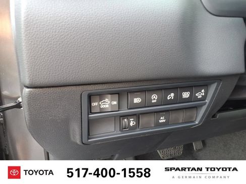 New 2026 Toyota Tundra Limited AWD/4WD image 17